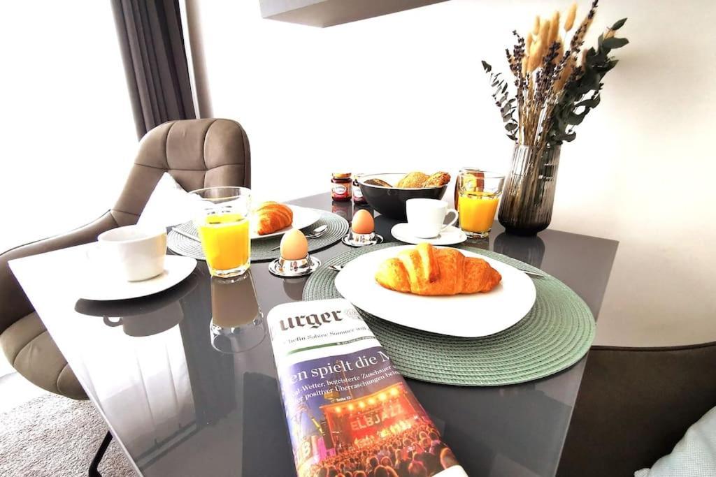 Appartement Hh 04 By Rockchair - Superhost Status - Modernes Mit Sonnigem Balkon & Premium Boxspringbetten In Winterhude - Geheimtipp *